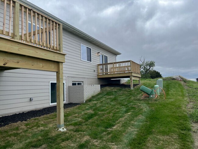 Building Photo - Brand-New Ranch in Papillion | 4BR + Finished Basement + Deck + All-Inclusive Amenities