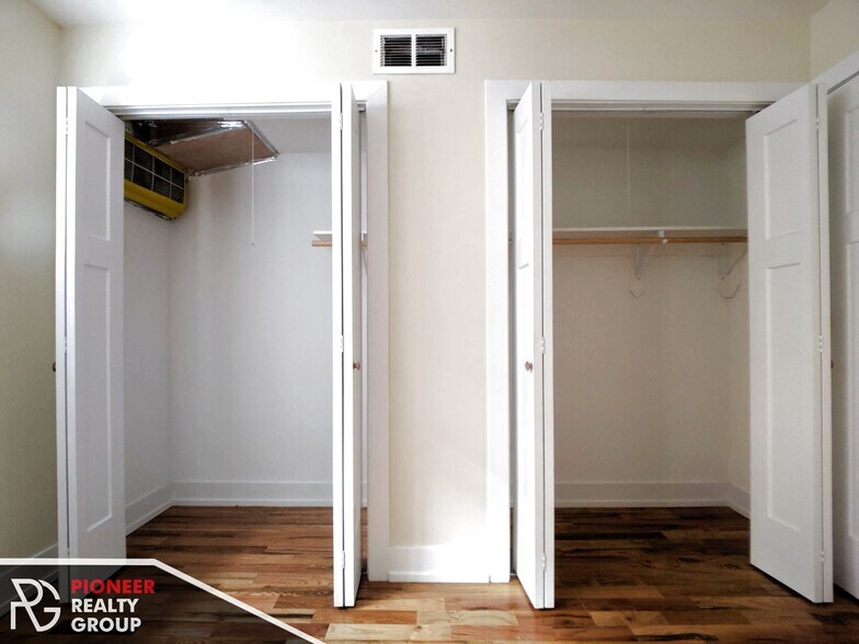 Building Photo - 537 W Arlington Pl