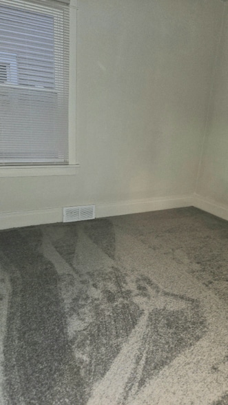 Building Photo - 414 Taunton Pl