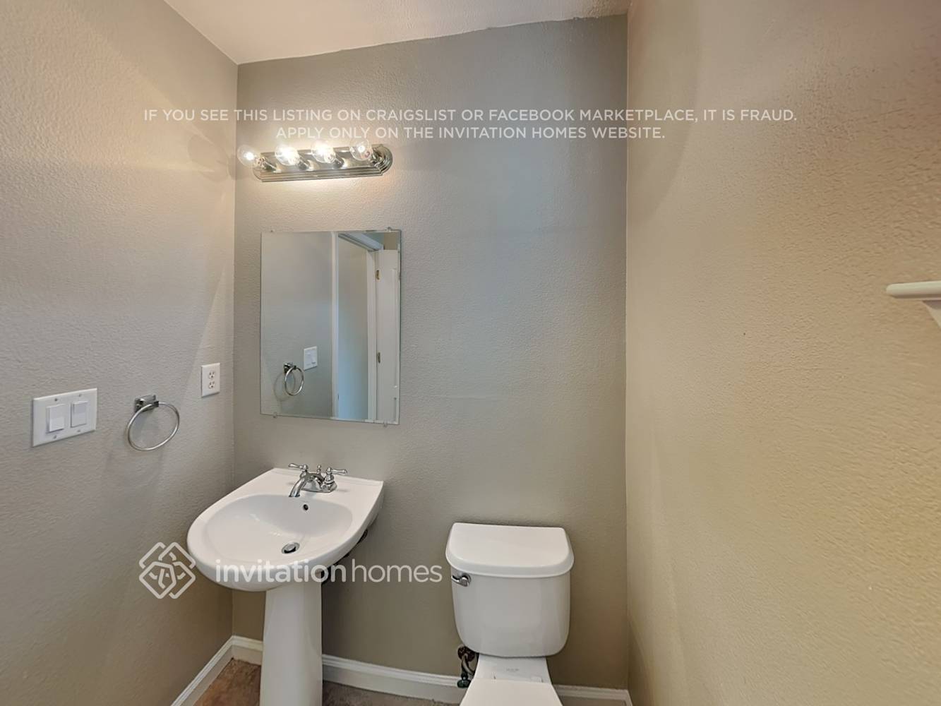 Building Photo - 1010 Liberty Dr