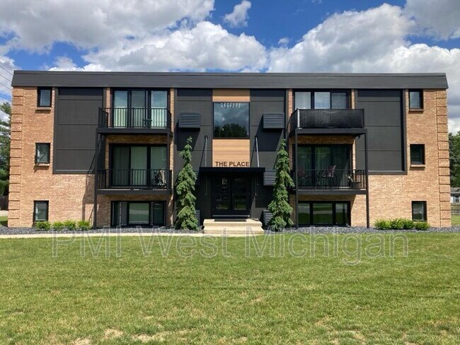 Primary Photo - 8428 Woodhaven Dr SW