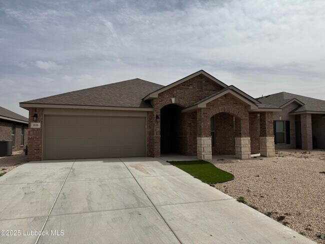 Building Photo - 2137 Kirksey Ave