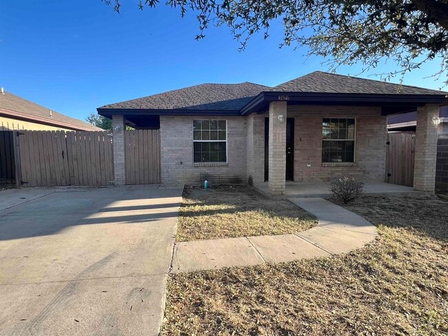Primary Photo - 3423 Pecan St
