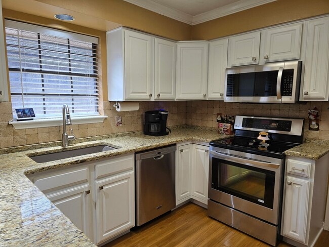 Building Photo - 6314 Ramsgate Cir