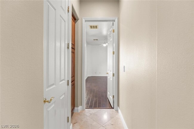 Building Photo - 2259 Green Mountain Ct