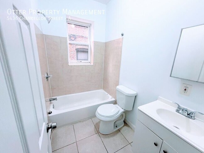 Building Photo - 5436 Chancellor St