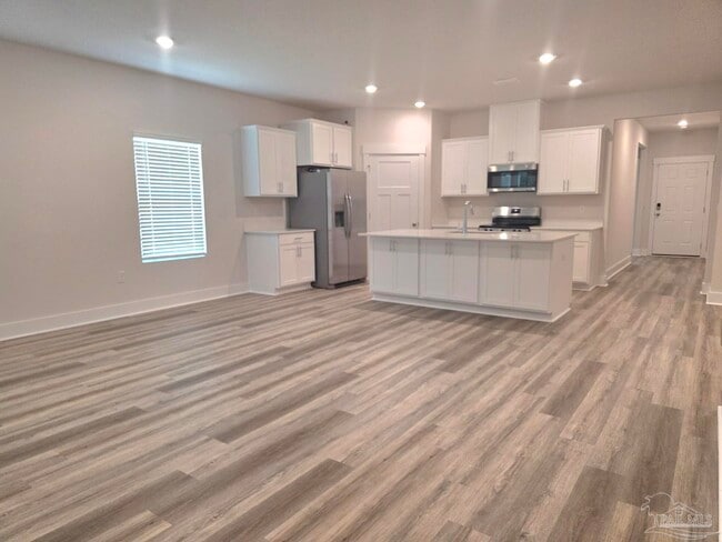 Building Photo - 4659 Eider Rd