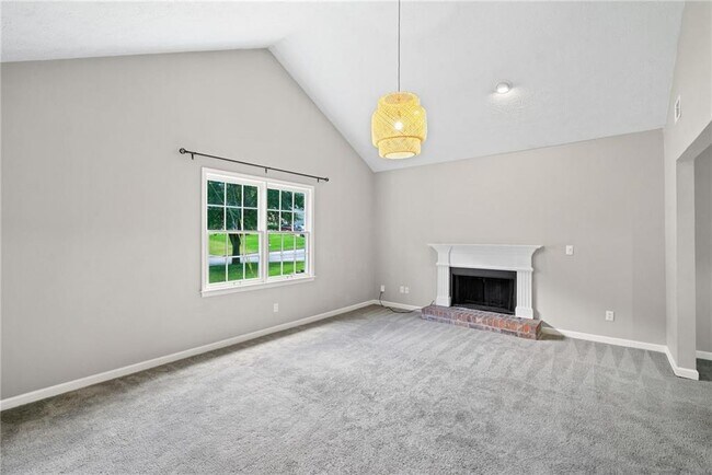 Building Photo - 5590 Princeton Oaks Dr
