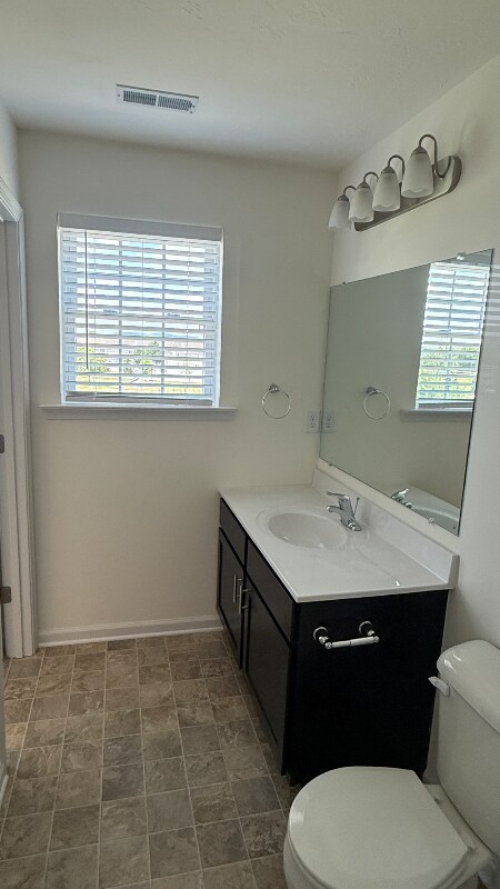Building Photo - 3605 Fieldstone Dr