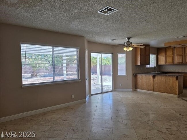Building Photo - 272 Cordero Dr