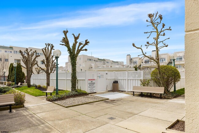 Building Photo - 7701 Atlantic Ave