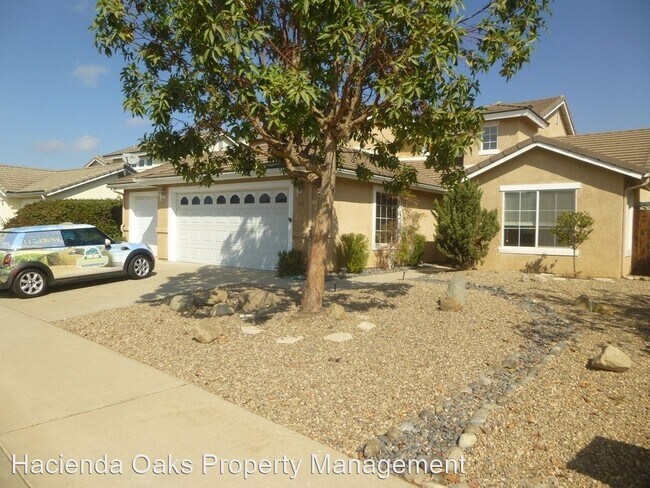 Building Photo - 3 br, 3 bath House - 511  San Luis Dr.
