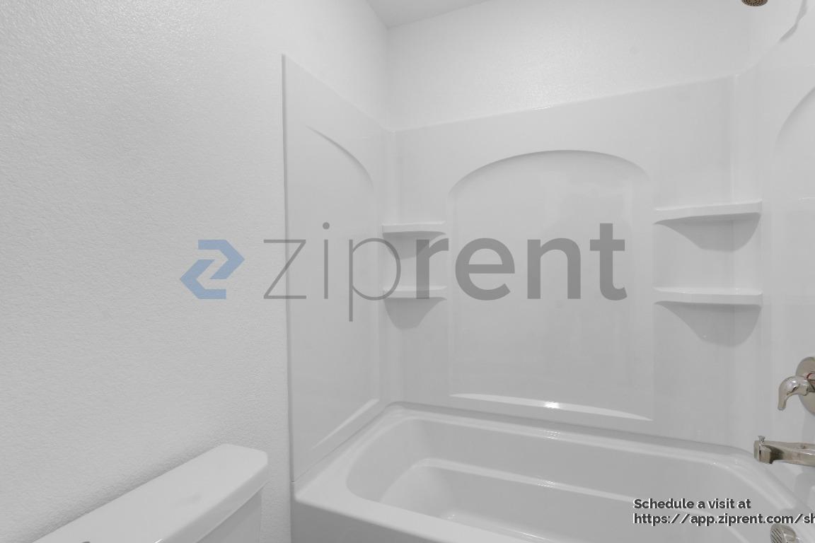 Building Photo - 8495 Anker Wy