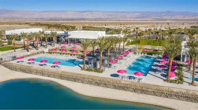 Building Photo - 3534 Ambassador Dr