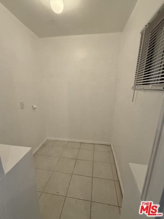 Building Photo - 1200 Laveta Terrace