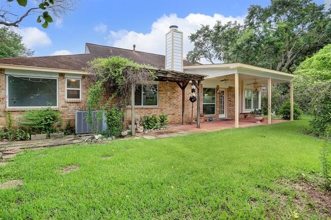 Building Photo - 3826 Carya Cir