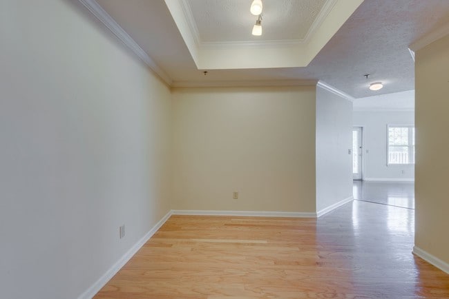 Building Photo - Condo in Hillmont of Green Hills