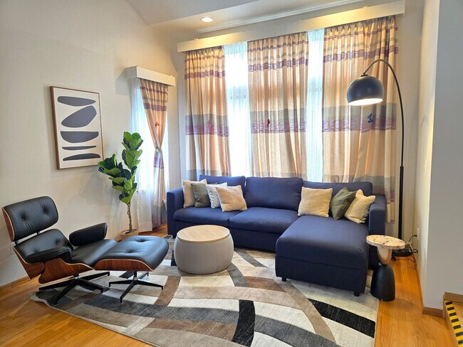 Building Photo - 7415 204th St SW