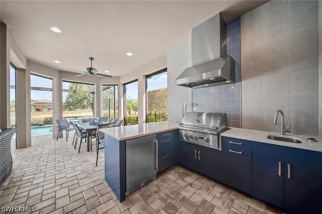 Building Photo - 9361 Terresina Dr