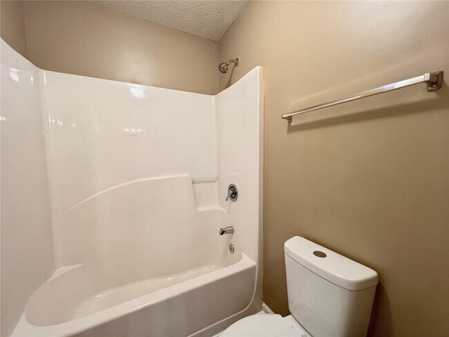 Building Photo - 2751 Spence Ct NE