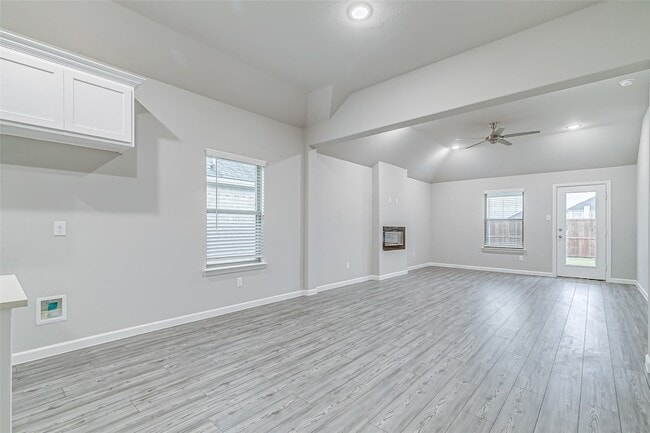 Building Photo - 2419 Rocky Mountain Dr