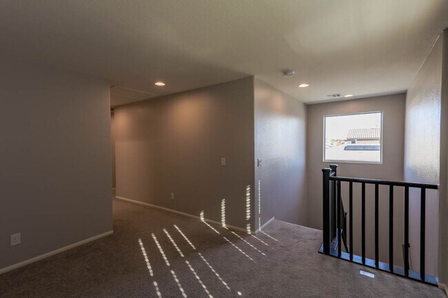 Building Photo - Beautiful 3 Bedroom Home, In Gated Community, Convenient To Nellis AFB