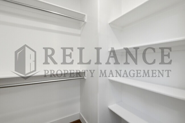 Building Photo - 4515 E 45th St N