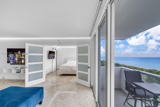 Building Photo - 9195 Collins Ave