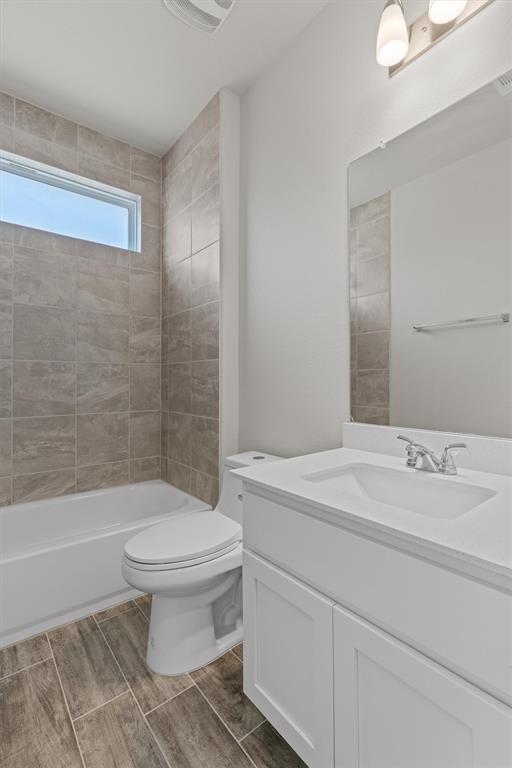 Building Photo - 205 Riverhill Cv