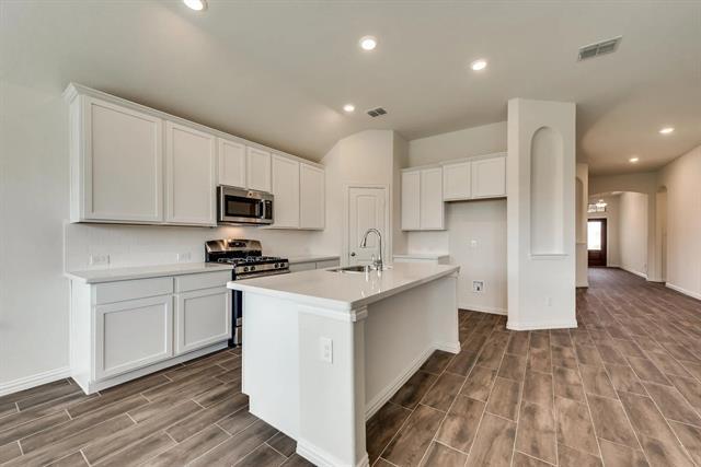 Building Photo - 6016 Sutton Fields Trail