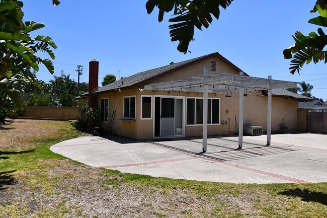 Building Photo - 2169 N Mori Ln
