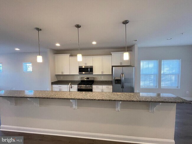 Building Photo - 3659 Duckhorn Way