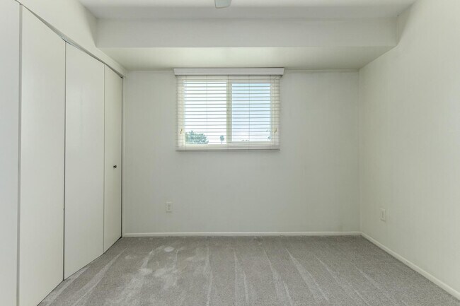 Building Photo - 4508 N 15th Ave