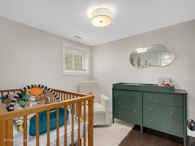 Building Photo - 34 N Waiola Ave