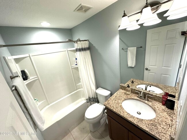 Building Photo - 7041 Beauhaven Ct