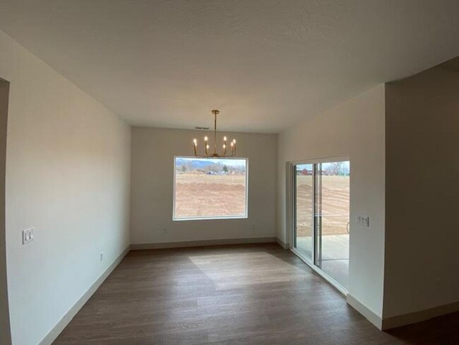 Building Photo - Brand New 3 bedroom- 2 bath Single Family ...