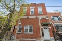 Building Photo - 2248 N Southport Ave