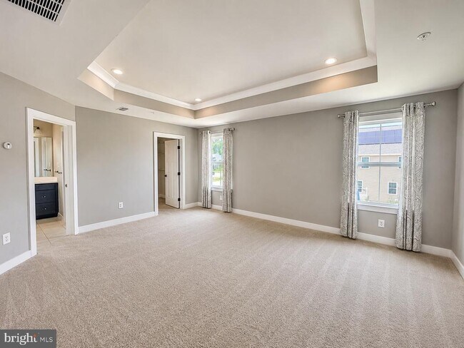 Building Photo - 6809 Ballenger Run Blvd