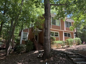 Building Photo - 113 S Peak Dr