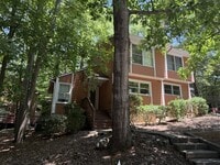 Building Photo - 113 S Peak Dr