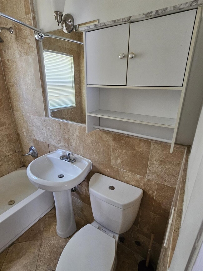 Building Photo - 7950 Abbott Ave