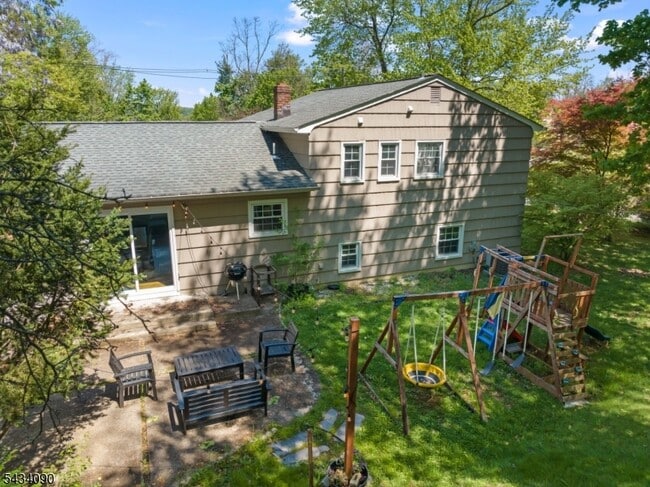 Building Photo - 28 Ethan Dr