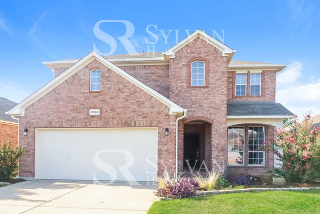 Building Photo - Welcome home to this stunning 3 bedroom, 2.5 bathroom home