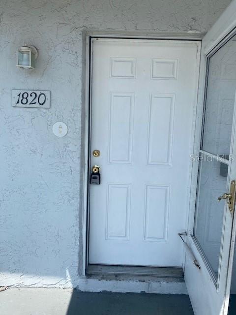 Primary Photo - 1820 Amberly Ave