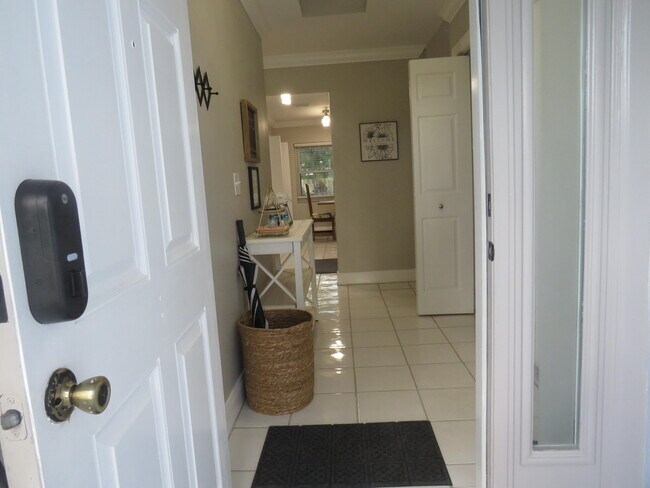 Building Photo - 1740 Shower Tree Way