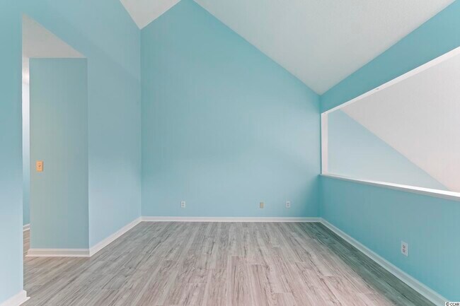Building Photo - 421 Cambridge Cir