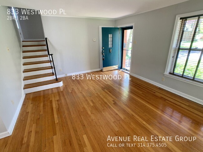 Building Photo - 833 Westwood Pl