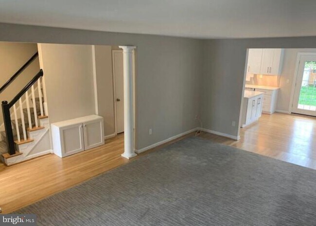 Building Photo - 1539 Candlewick Ct