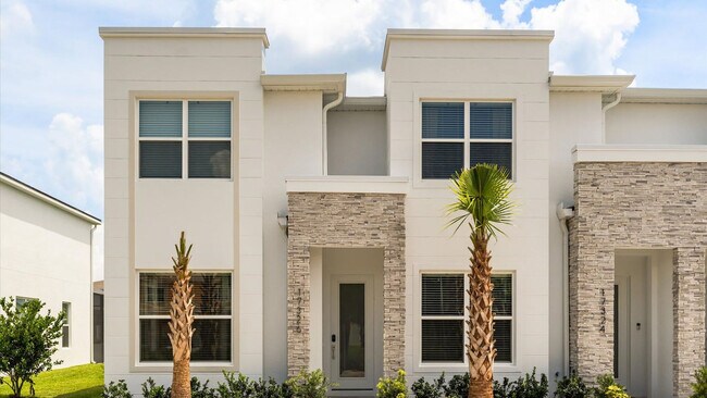 Building Photo - 17326 Serenidad Blvd