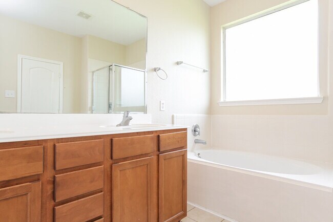 Building Photo - 4127 Barossa Valley Ln